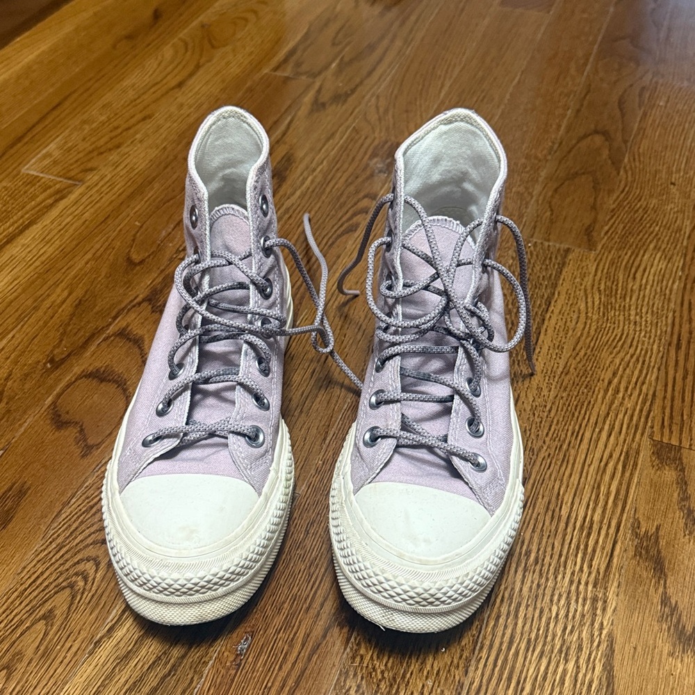 Converse High-Top Sneakers in Light Purple